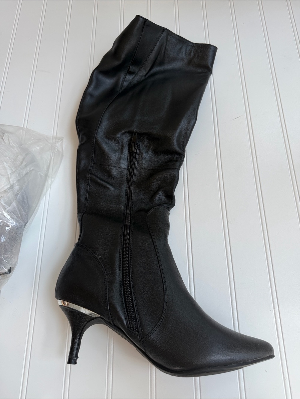 mark. Gen Leather Tall Slouch Boots Black Kitten Heel WMNsSize 7 F3977151